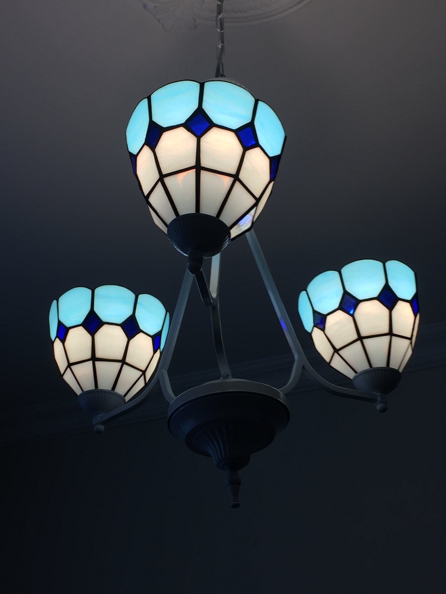 Akdeniz Stili- El Yapımı Vitray Avize – Dekoratif Cam Aydınlatma | Glasy Design