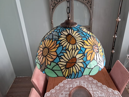 El Yapımı Vitray Lamba – Özgün Cam Sanatı | Glasy Design