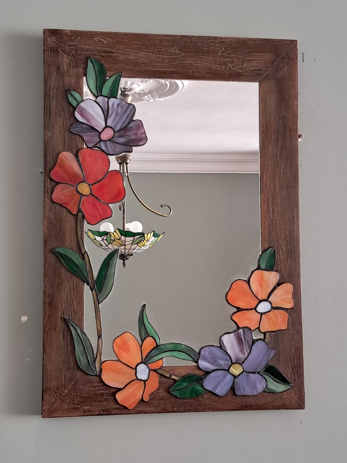 El Yapımı Vitray Ayna – Sanatsal Cam Dekorasyon | Glasy Design