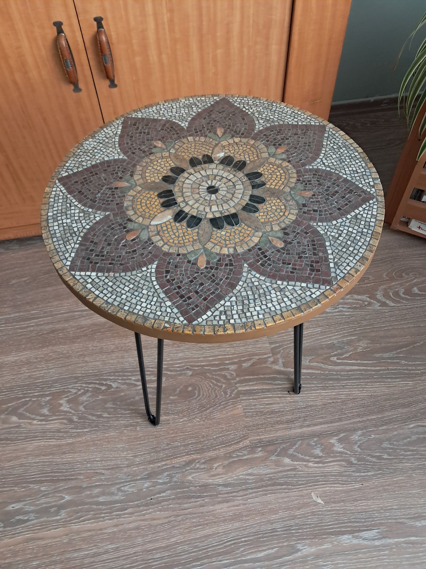 El Yapımı Mermer Mozaik Sehpa – Dekoratif Masa | Glasy Design