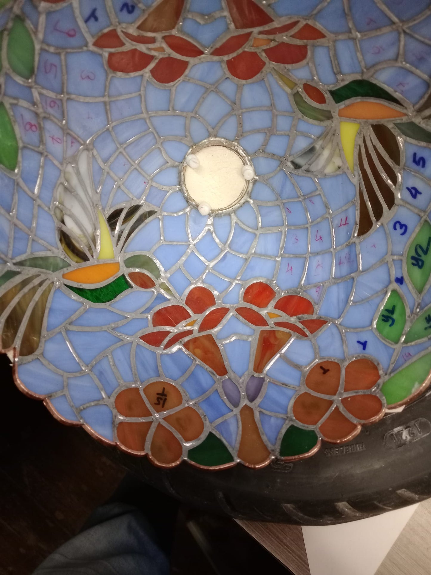 El Yapımı Vitray Abajur – Özgün Cam Sanatı | Glasy Design